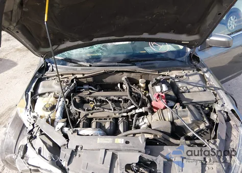 2010 Ford Fusion Se z USA, uszkodzony, nr VIN 3FAHP0HA0AR239423